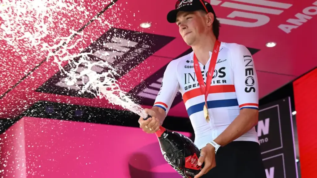 GB's Tarling wins first Grand Tour stage at Giro