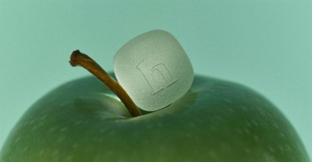 The world’s first prescription hair regrowth gummy