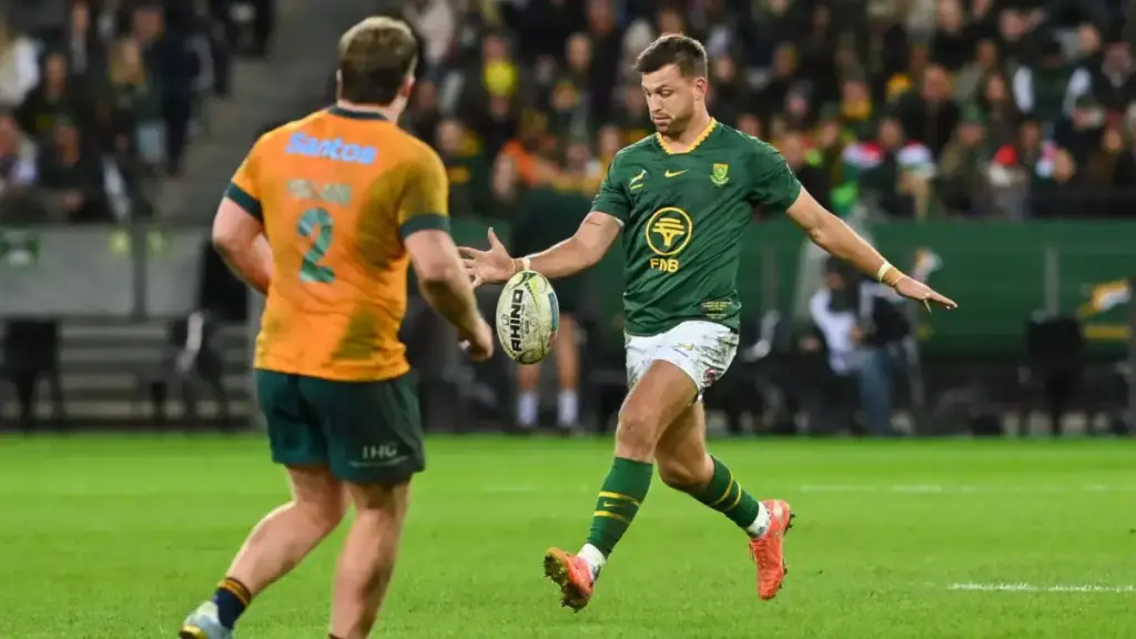 Former Bok coach hails role of double World Cup winner Handre Pollard