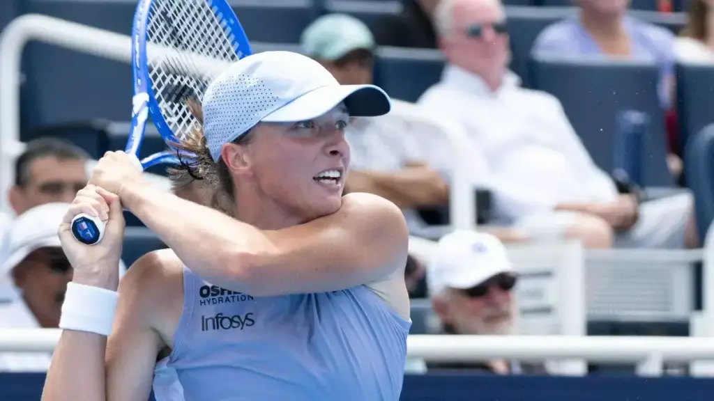 Iga Swiatek books Cincinnati Open final against Jasmine Paolini