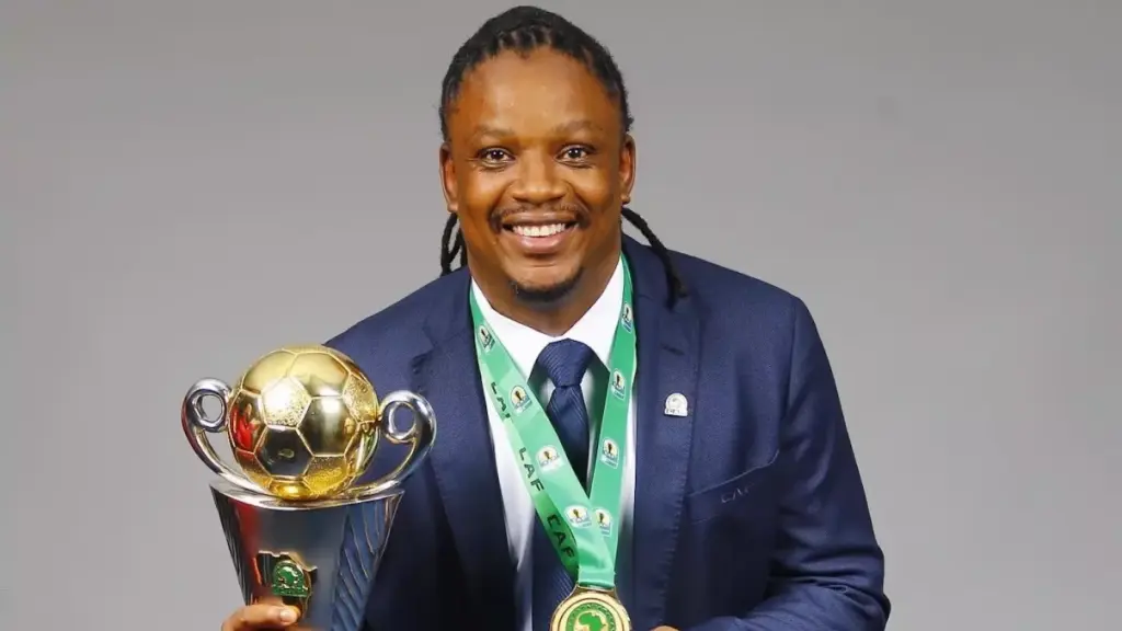 Kaizer Chiefs rope in top CAF official to bolster administration