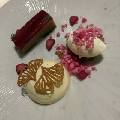 Restaurants where the menu chooses you