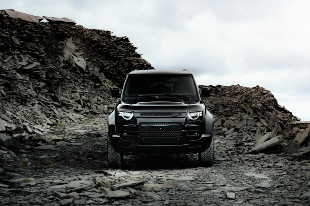New Land Rover Defender Octa Black breaks cover