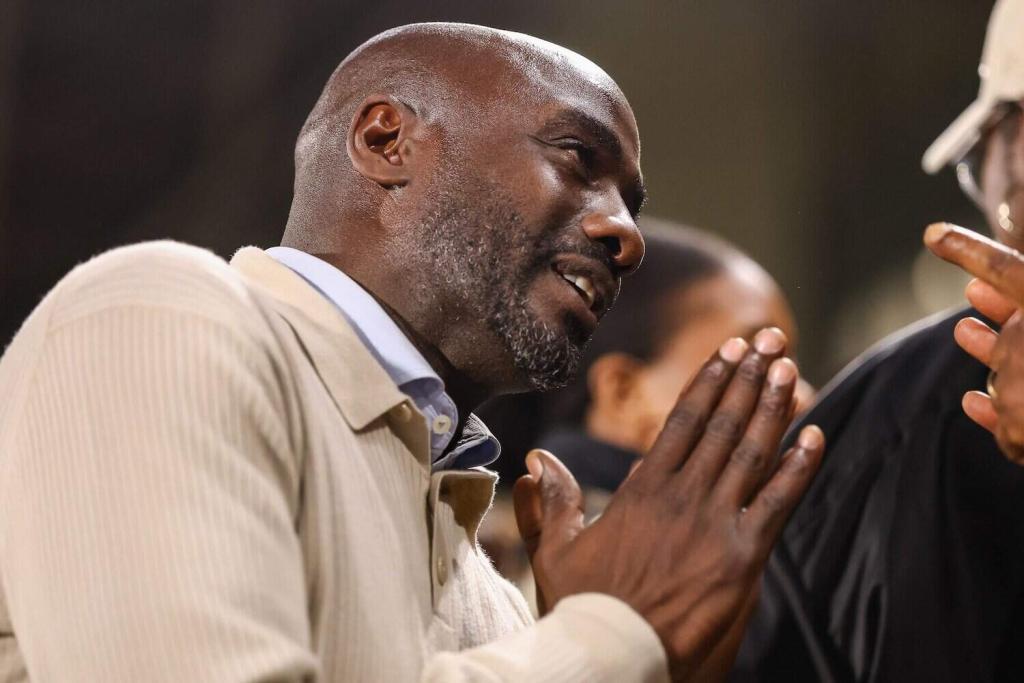 Ghana close in on World Cup spot