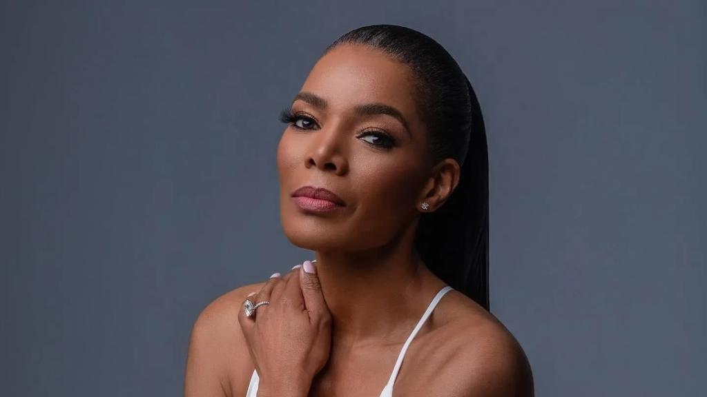 5 South African female celebrities proving fitness is a way of life