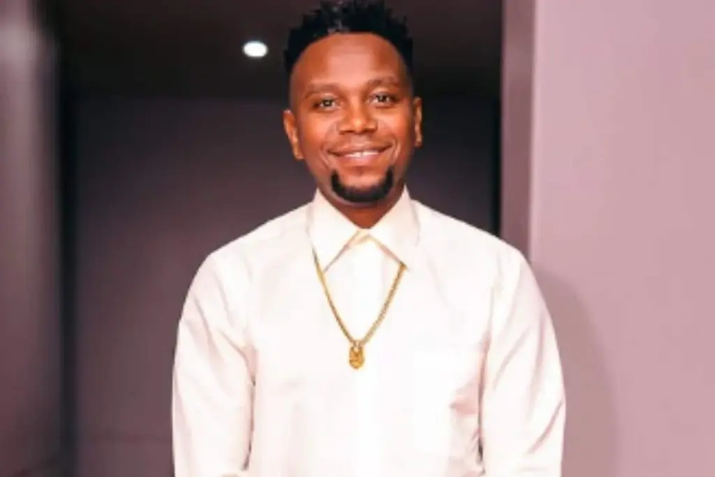 SA actor and director Thomas Gumede scoops international award